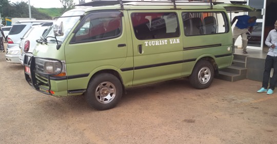 toyota safari van